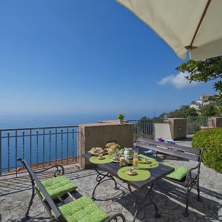 Holiday home Casa Mediterranea